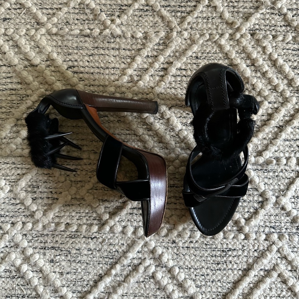Vintage YSL Black Velvet Mombasa Claw Heels | 37.5 - Picture 3 of 15